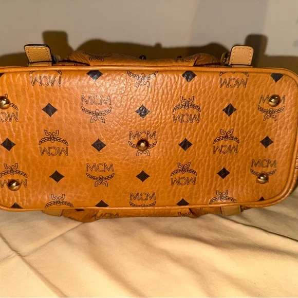 MCM Rare Toni Studded Shopper Cognac Visetos Bag - Picture 5 of 13